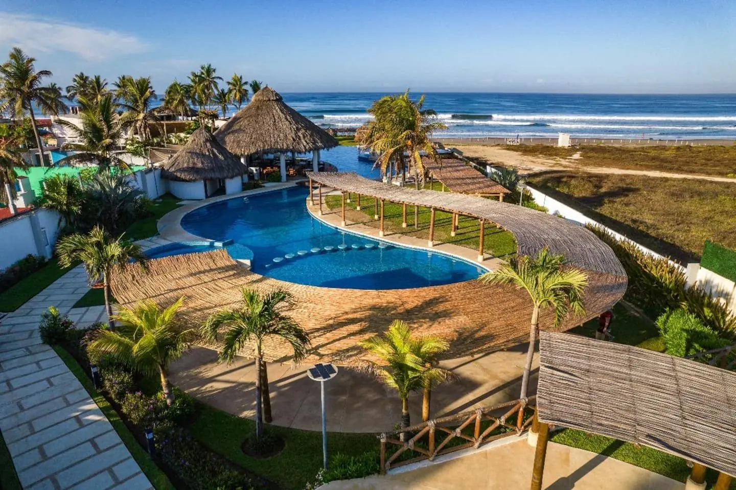 Albercas del club de playa